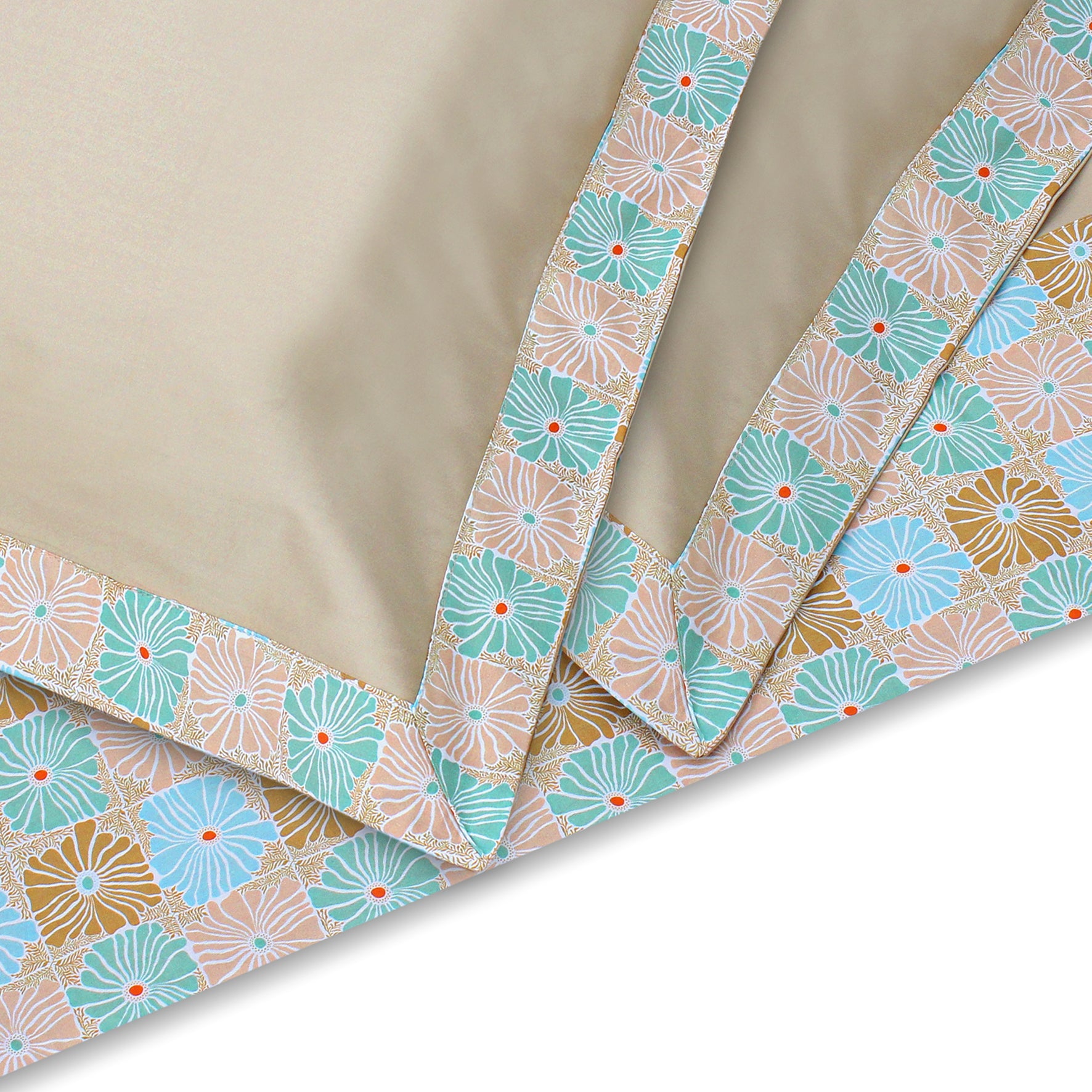 Golden Groovy Sheet + Pillowcases (600 TC)