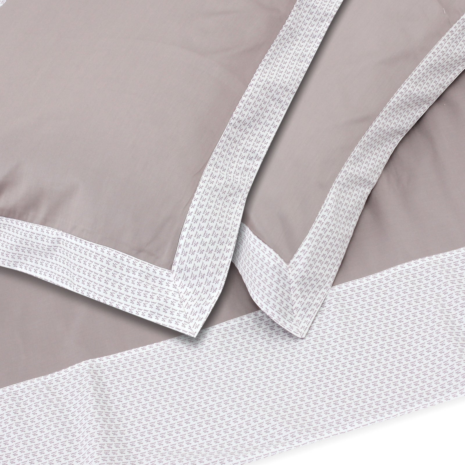 Lilac Horus Duvet + Pillowcases (600 TC)