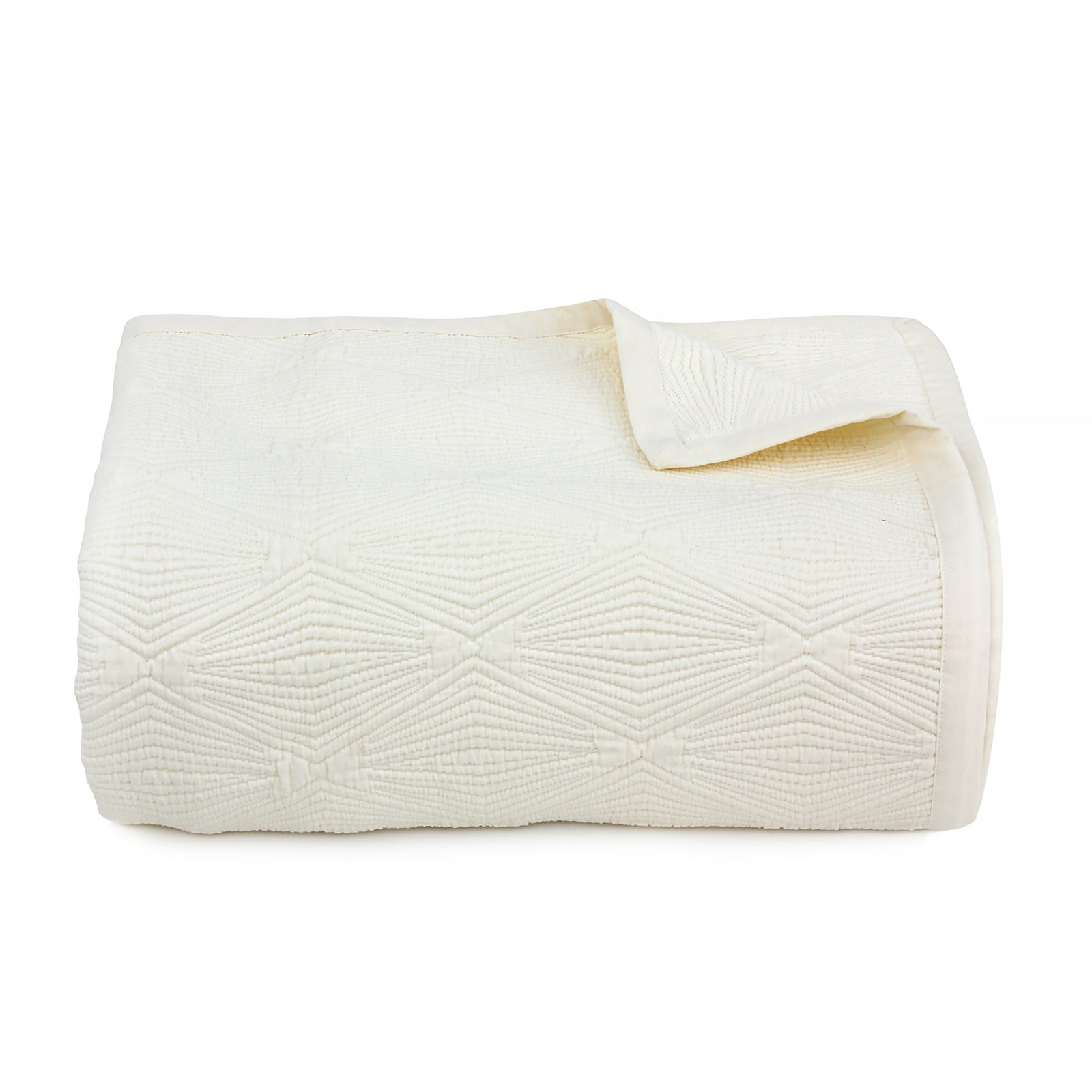 Off-White Diamond Jacquard Bedspread